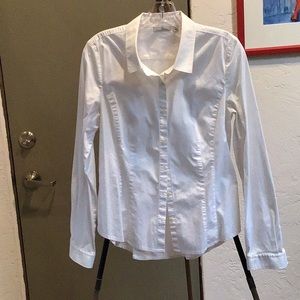 ❌❗️SOLD ❌❗️- Fitted White Shirt
